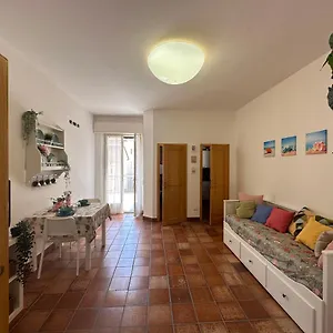 Miamare 1 Min Dalla E Terrazzo Di Clickaffitti , Rimini Italia